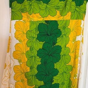 Maika Green and Yellow Floral Maxi Skirt Bark cloth vintage made in Hawaii